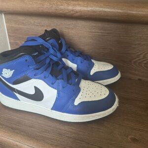 Nike Black and Blue Sneakers